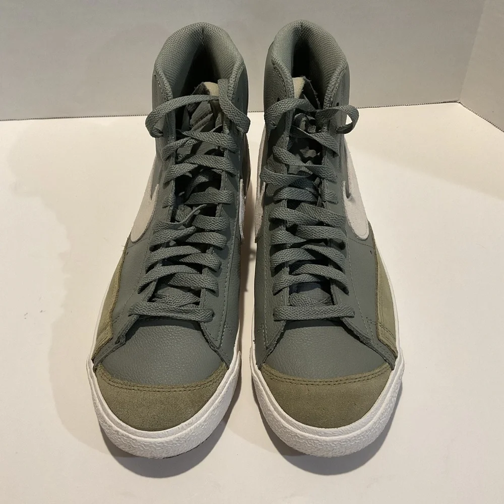 Nike Men’s Blazer Mid Sportwear Shoes Green FZ1671-001